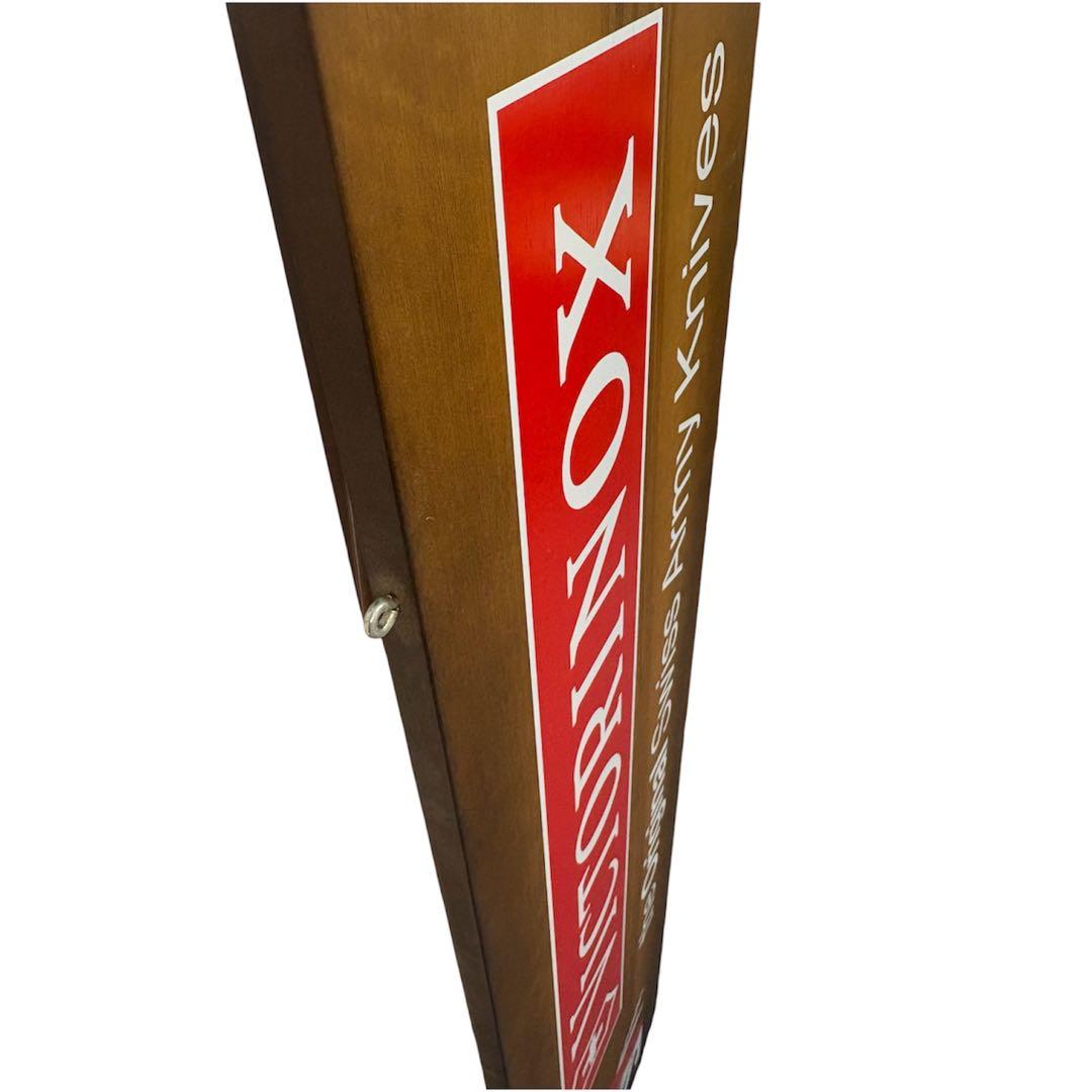 看板 木製Victorinox スイスアーミーナイフ 木製サイン 吊り下げ 両面