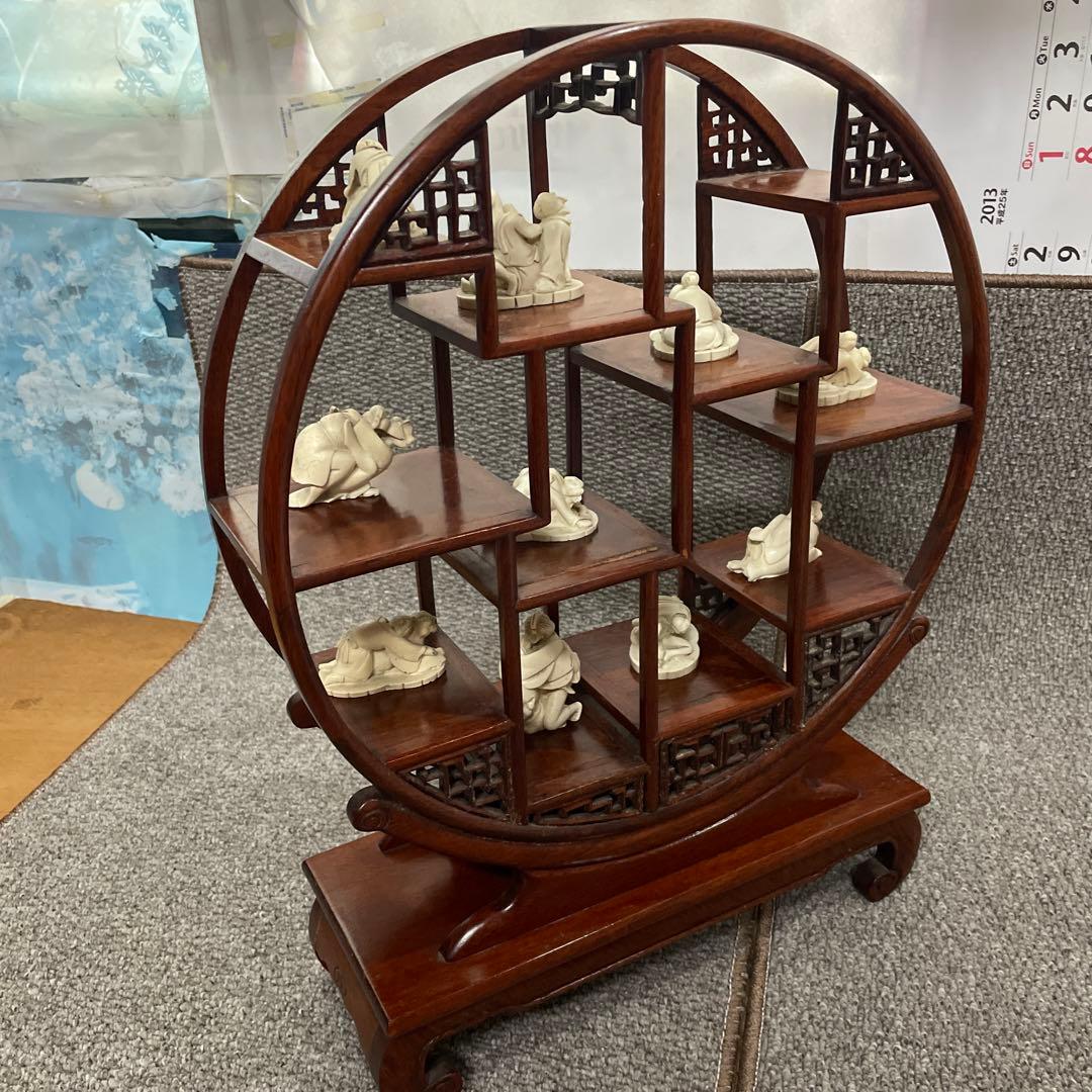 天然木飾り台　円形　象牙風彫刻　四十八手　春画