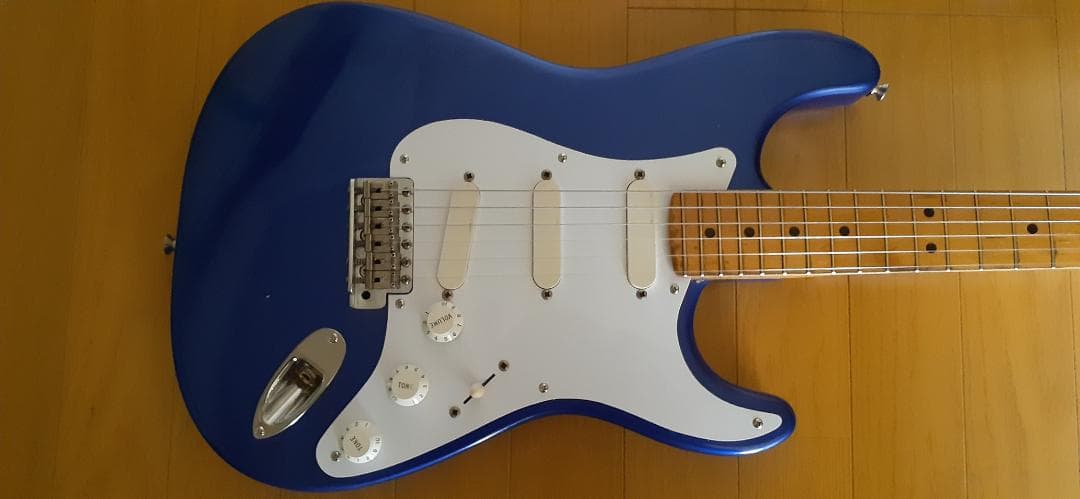 a*e様 フェンダーUSAクラプトン ストラト1989年 初期 ラッカーリフィニ