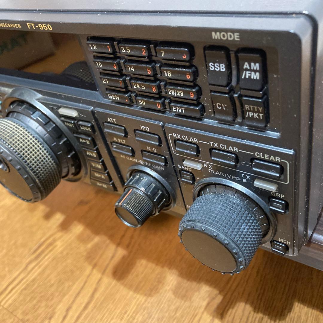 YAESU FT-950 HF/50MHz トランシーバー