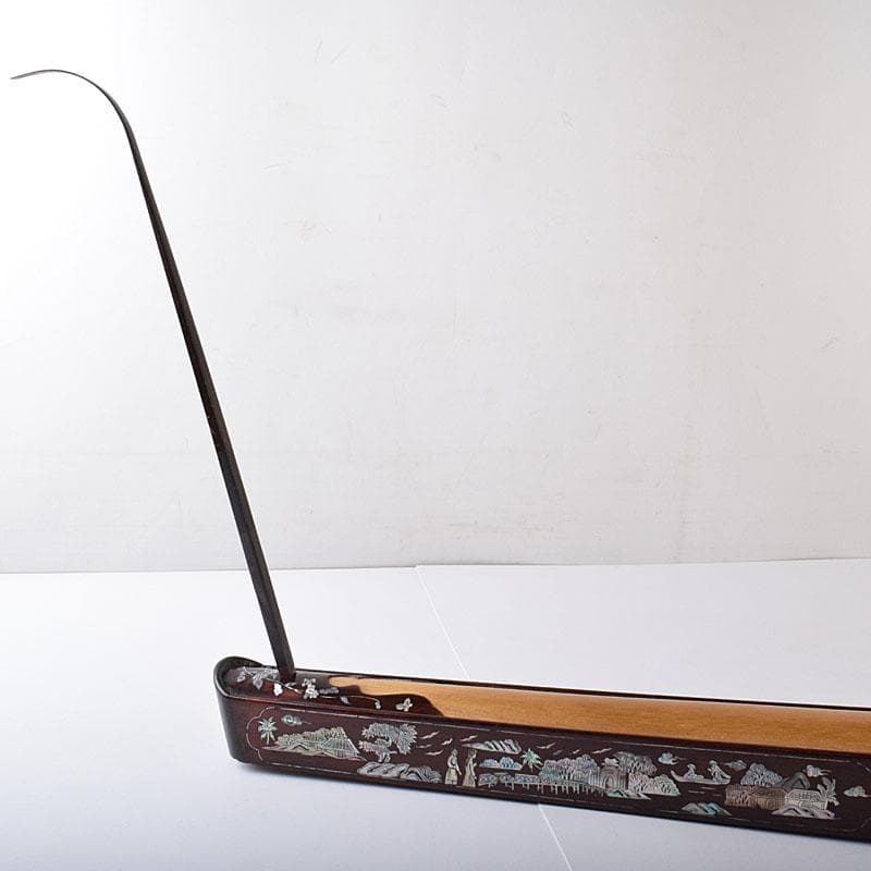 ゆうり 　螺鈿装飾　山水人物文　ダンバウ　撥弦楽器　M　R8440H