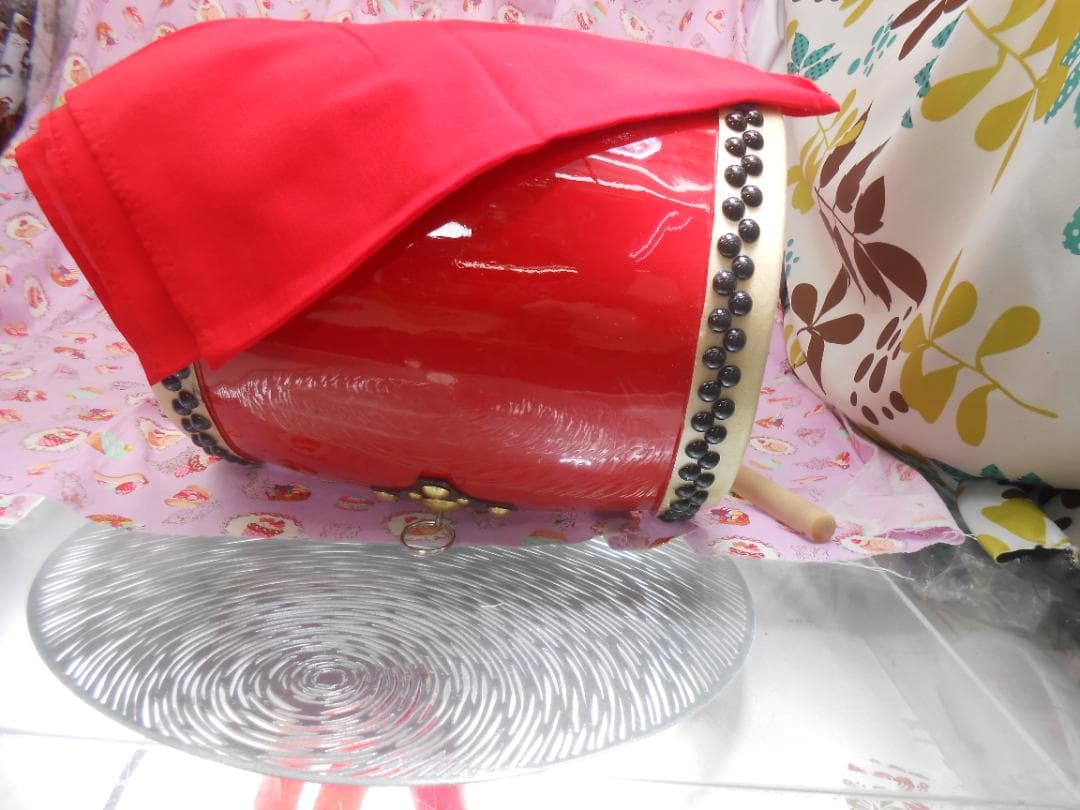 新品未使用(送料無料)13.980円　エイサー小太鼓24cm 3mのサージ付き