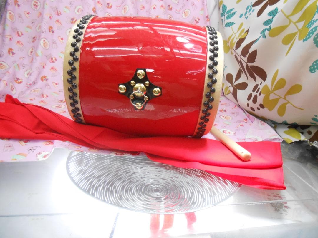 新品未使用(送料無料)13.980円　エイサー小太鼓24cm 3mのサージ付き