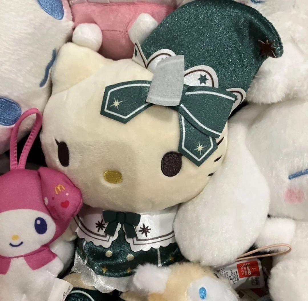 サンリオ　ぬいぐるみ　マスコット　アクリルスタンド　３５体セット　まとめ売り