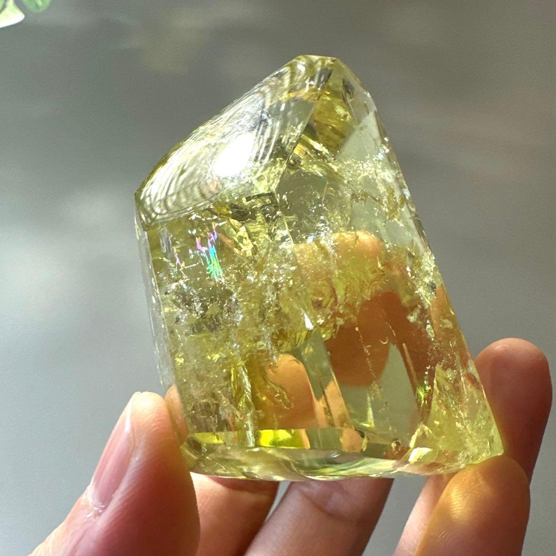 高品質　シトリン　虹　フリーフォーム　非加熱　122.3g レインボーシトリン