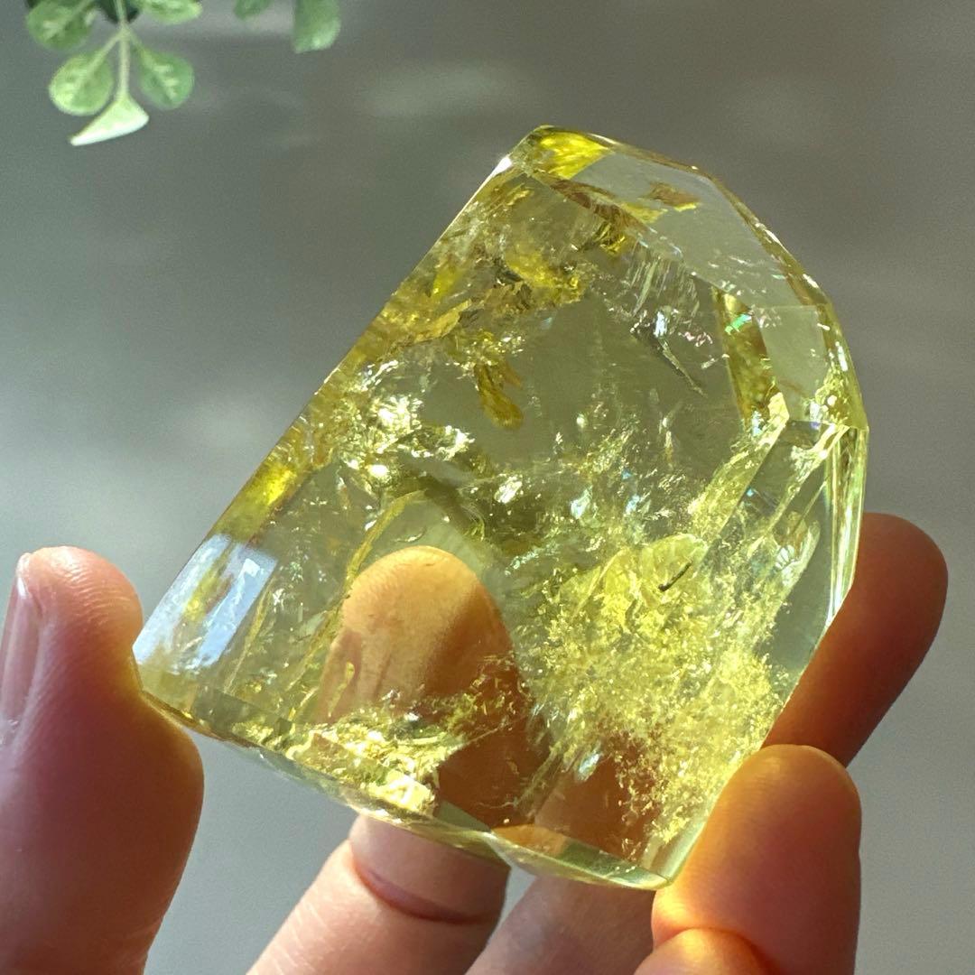 高品質　シトリン　虹　フリーフォーム　非加熱　122.3g レインボーシトリン