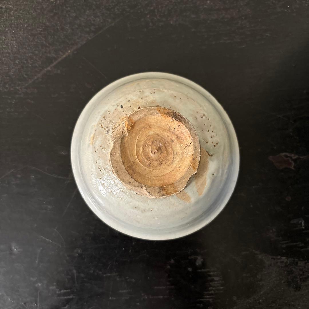 李朝盃　堅手　小鉢　白磁　酒器　小服茶碗　韓国アンティーク　古道具　民芸　古陶磁