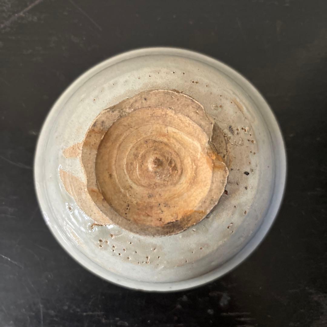 李朝盃　堅手　小鉢　白磁　酒器　小服茶碗　韓国アンティーク　古道具　民芸　古陶磁