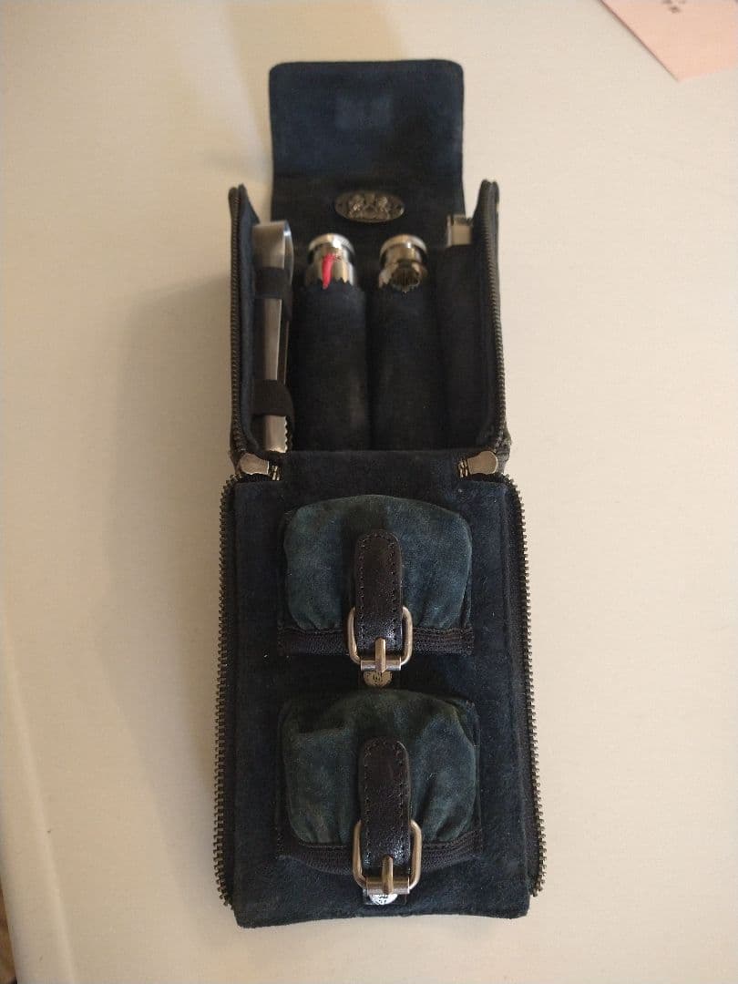 ★値下げしました★　ミニバーフラスコセット　ベルベットケース