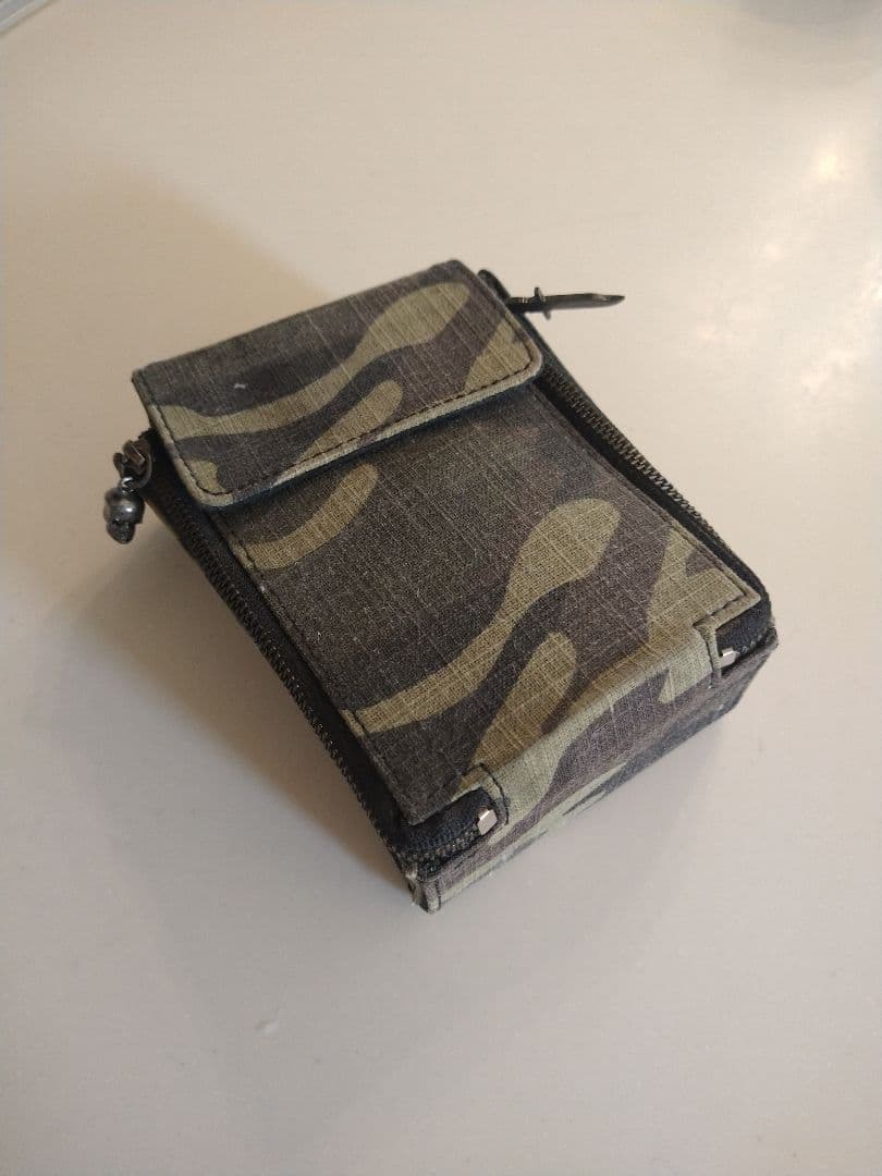 ★値下げしました★　ミニバーフラスコセット　ベルベットケース