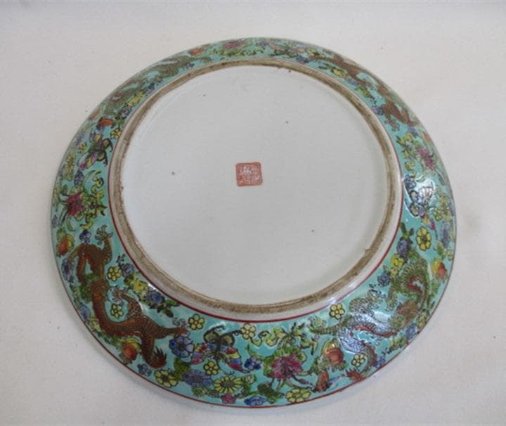 中国古玩 大清乾隆年製 粉彩 五爪の龍紋 大皿 直径約29cm 中国美術