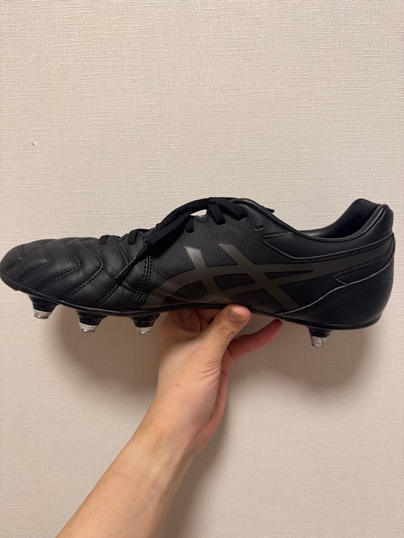 ASICS ブラック スパイクシューズ