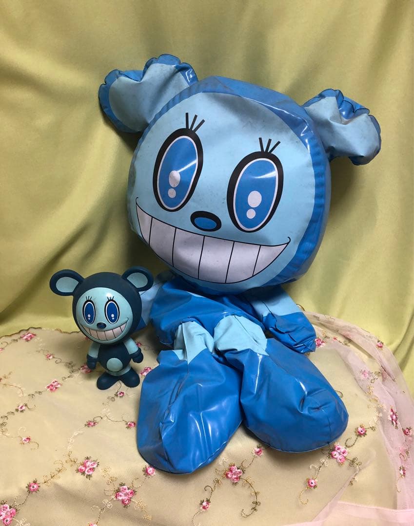 フィギュアとバルーンのセットミスターティック (Mr.Tick) 村上隆！激レア