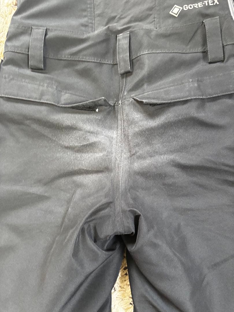 Burton スノーボードウエアー　S 上下セット