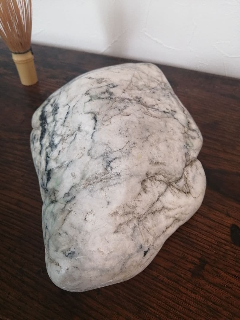 国石 糸魚川 翡翠 ヒスイ 海石 3000g