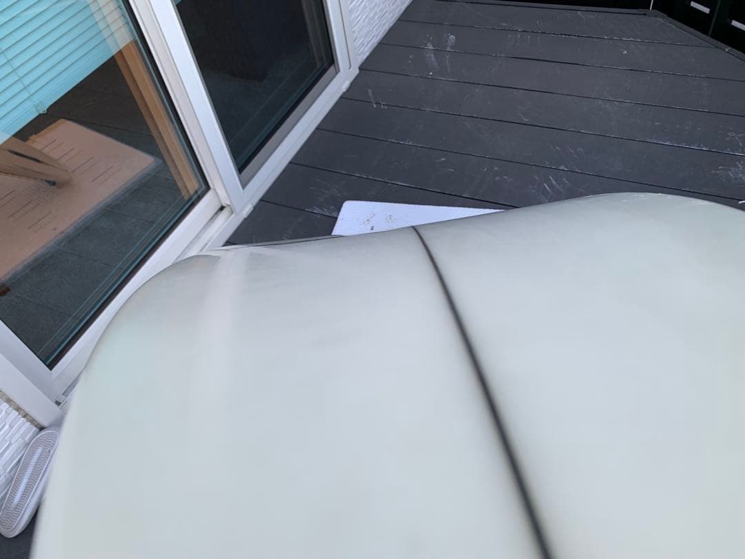 セレンディピティーサーフボード　ネオ3 5.9