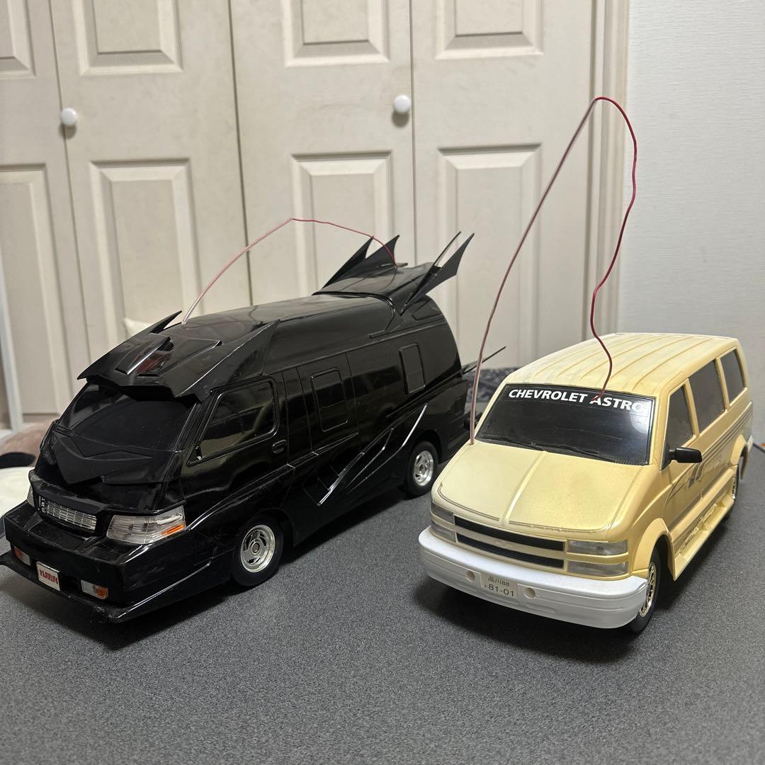シボレーアストロ　& バニングハイエース　ラジコン2台セット　ジャンク