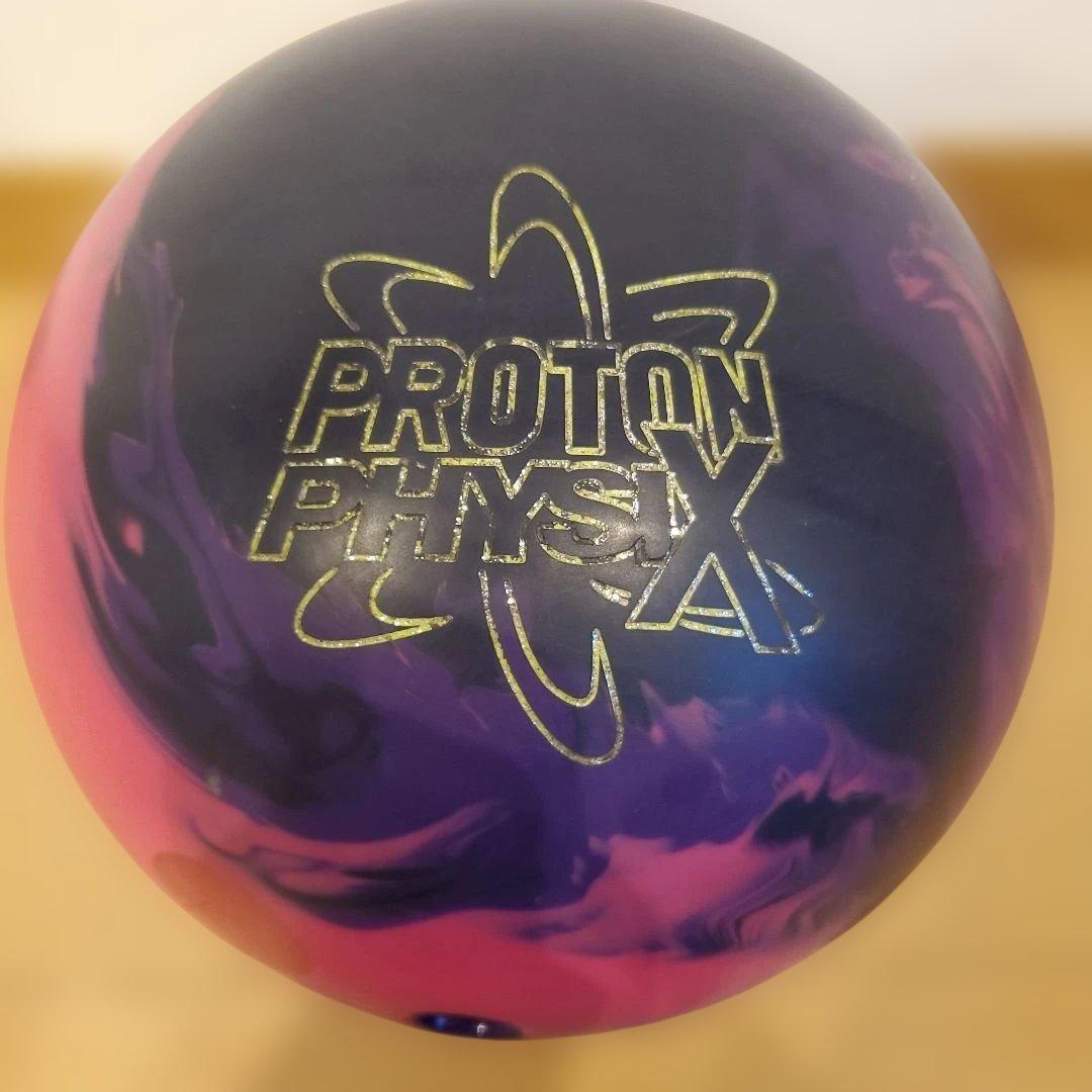 PROTON PHYSIX ボウリングボール15ポンド