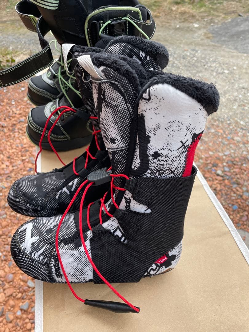 DEELUXE LARA STAGE 22.5cm ジュニア ブーツ