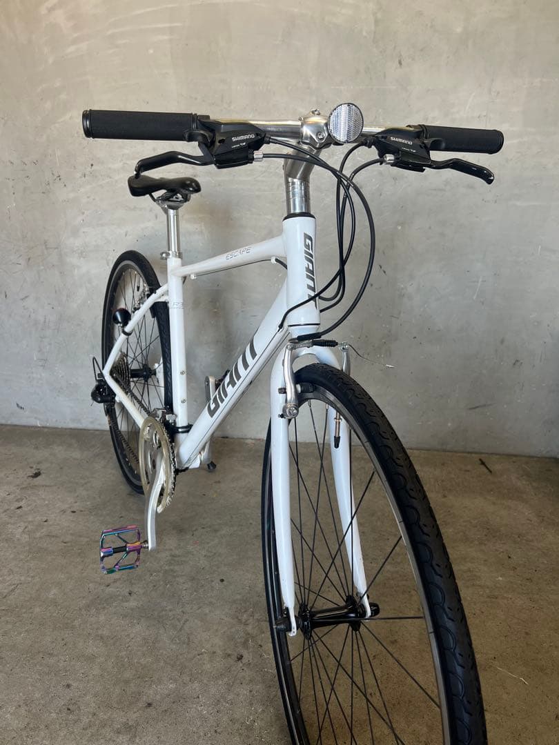 クロスバイク　GIANT ESCAPE R3 ジャイアント　エスケープR3