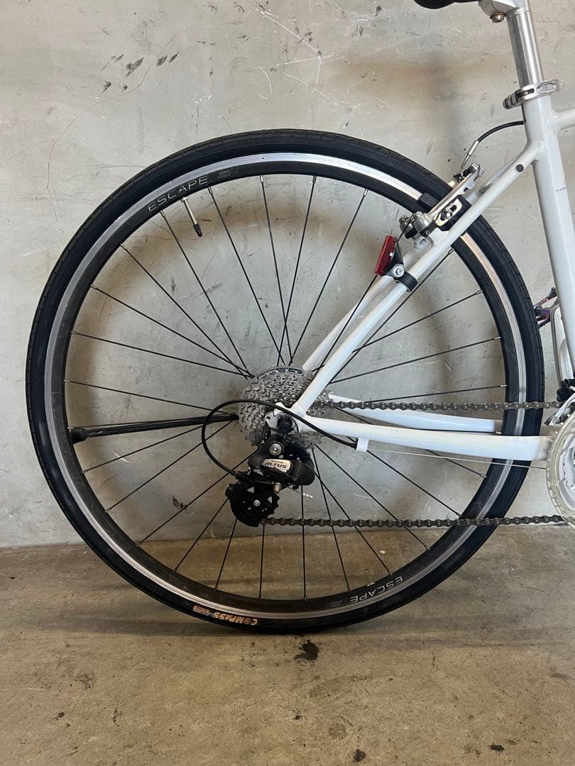 クロスバイク　GIANT ESCAPE R3 ジャイアント　エスケープR3