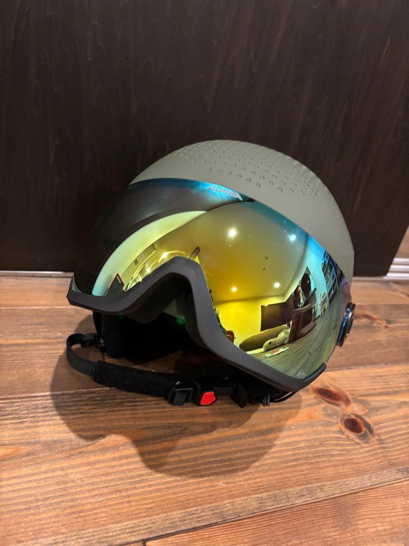ALPINA スキースノーボードバイザーヘルメット