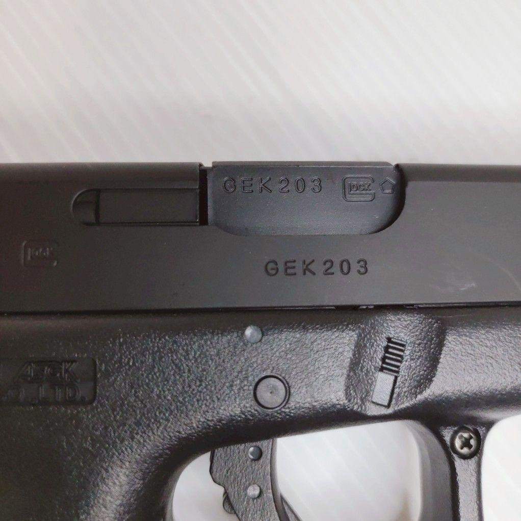 【新品未使用】東京マルイ G18C 大人気セミ/フルオートモデル