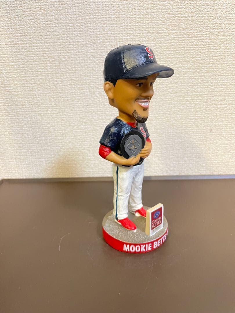 Mookie Betts AL MVP 球場配布ボブルヘッド