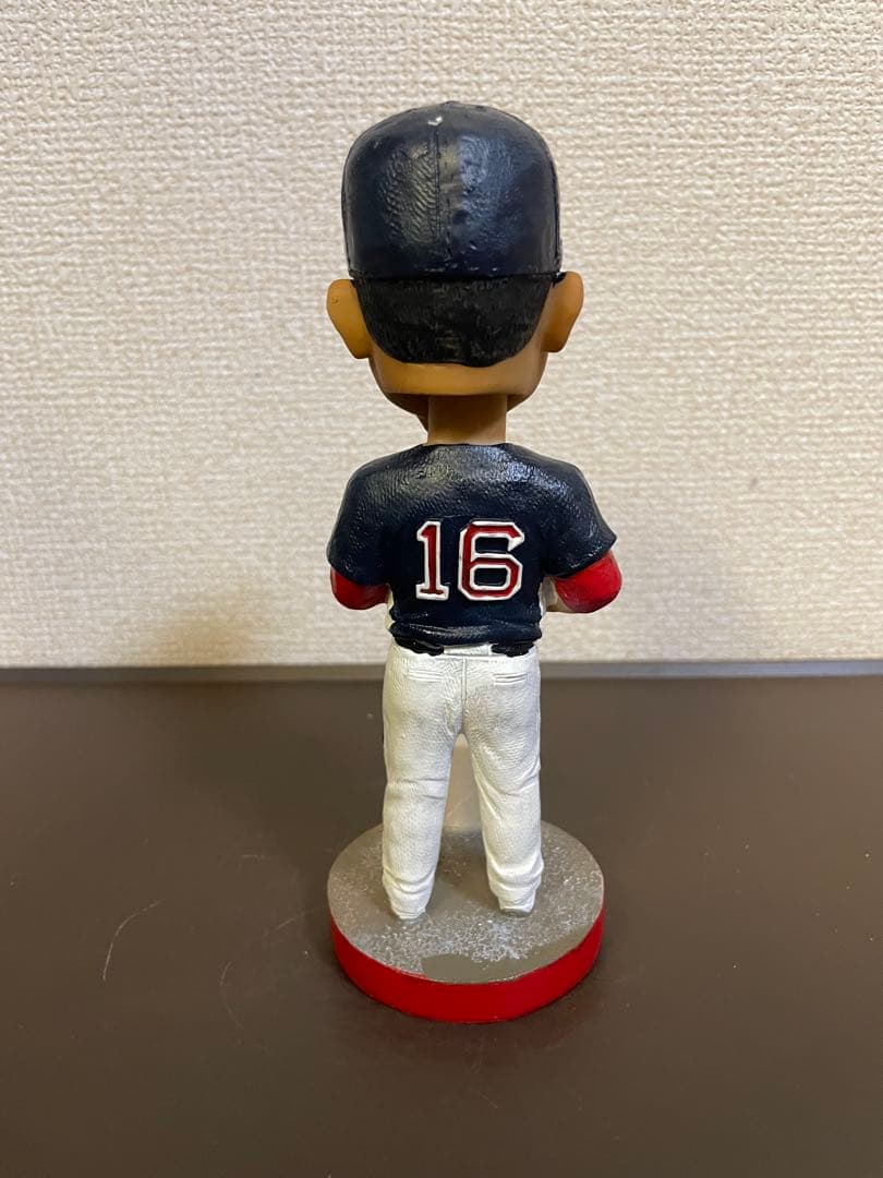 Mookie Betts AL MVP 球場配布ボブルヘッド