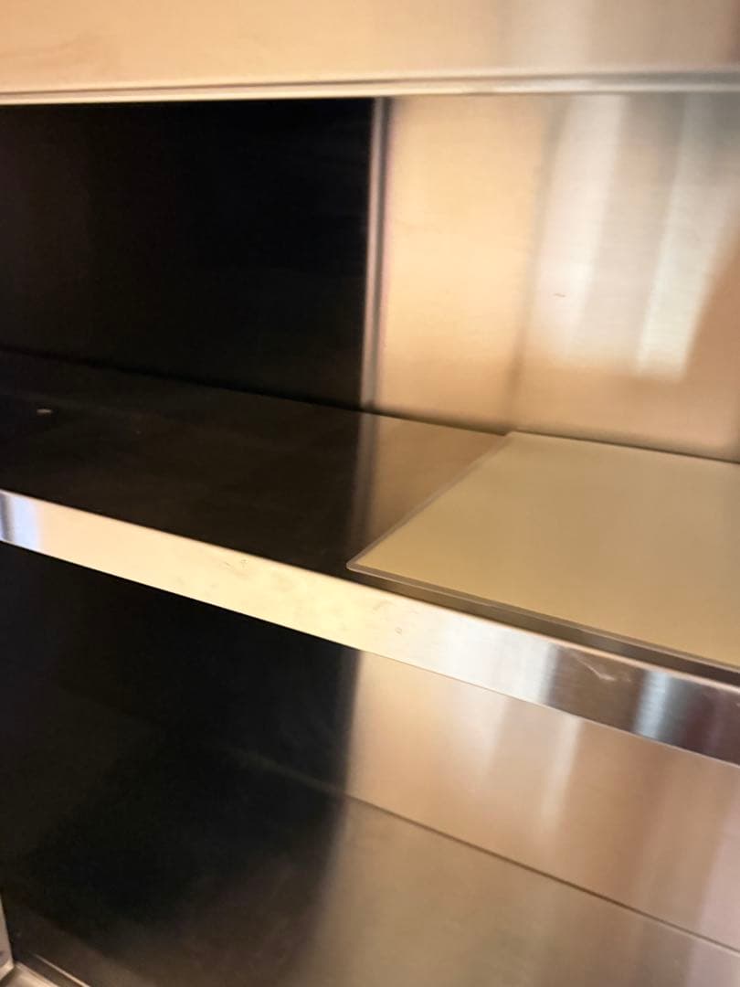 SINKOステンレス製壁掛け収納キャビネット