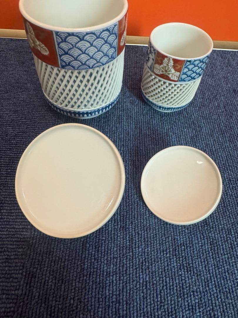 1978 有田焼　西浦琴峰作　白磁篭目焼　湯呑　2客　未使用