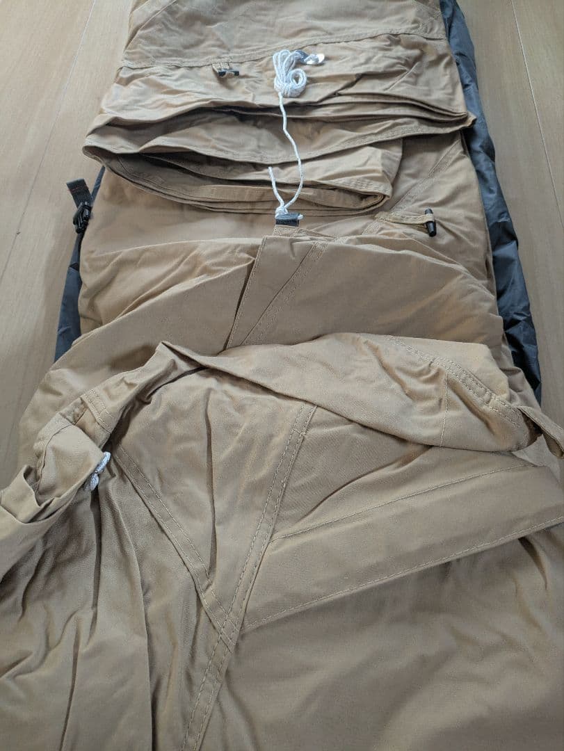 展示未使用　BUNDOK ソロティピー1TC サンドベージュ