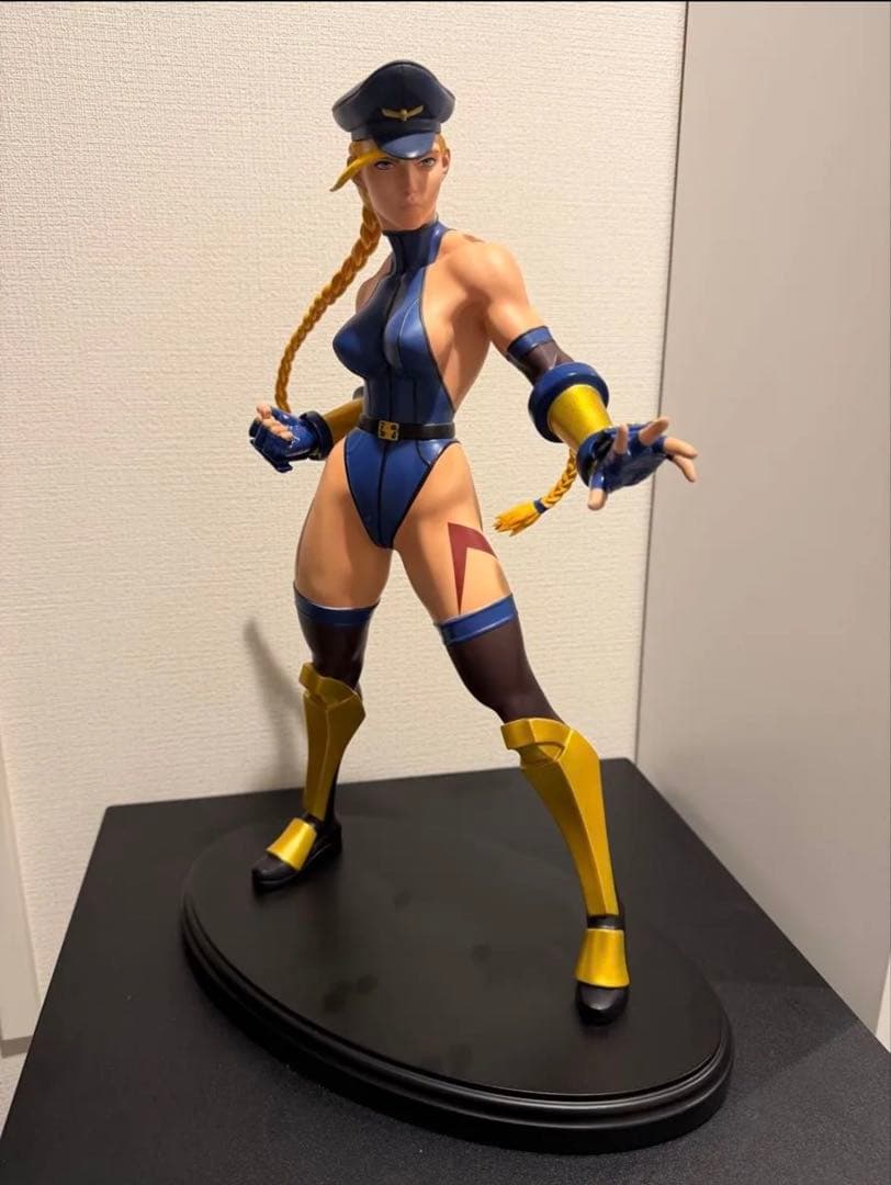 カプコン キャミィ 青 海外製 1/4 フィギュア 中古