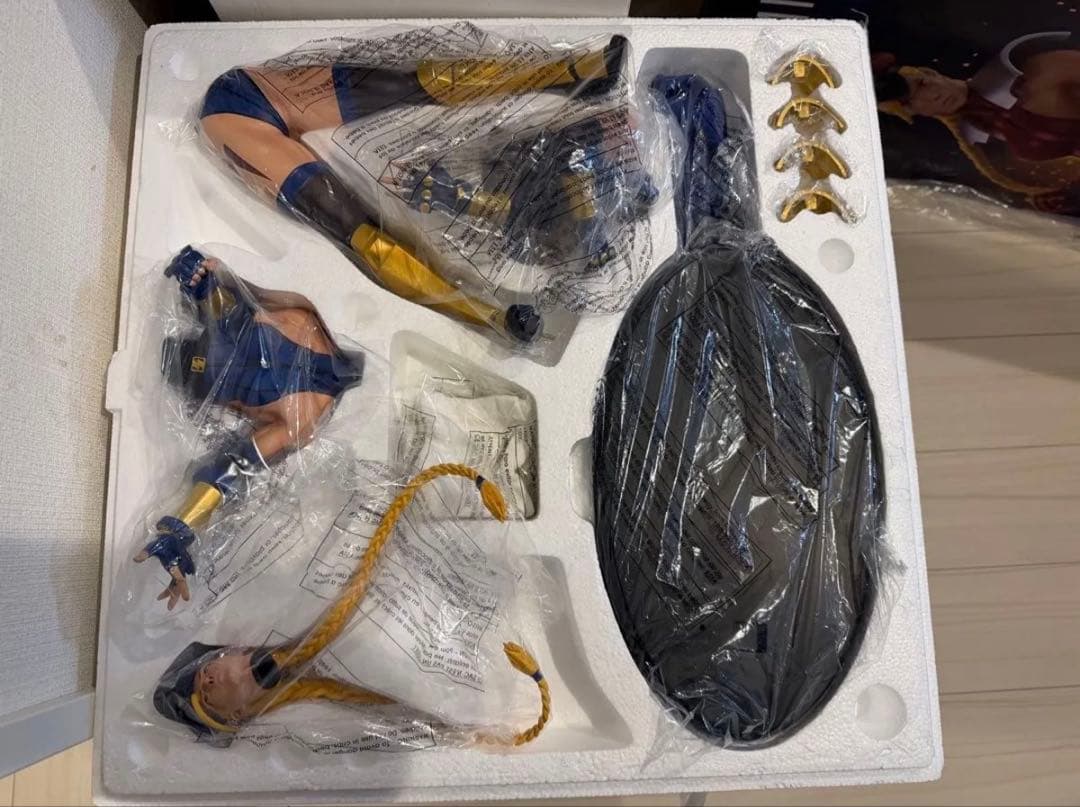 カプコン キャミィ 青 海外製 1/4 フィギュア 中古