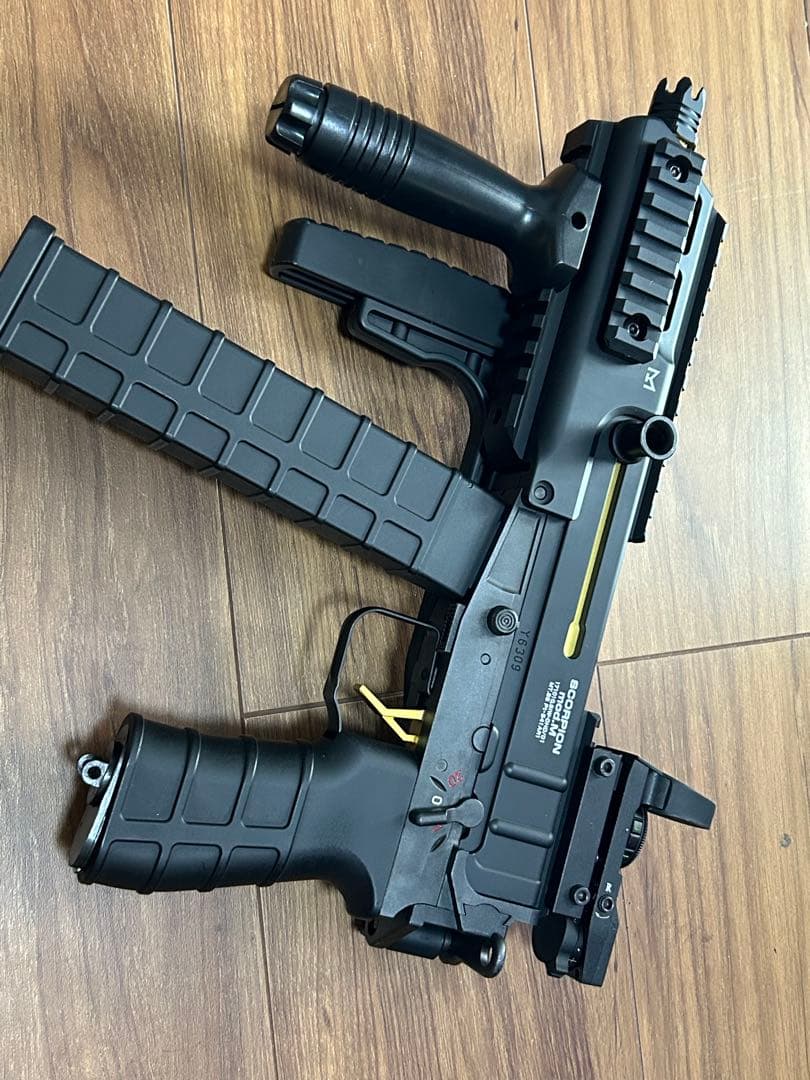 東京マルイ　スコーピオン MOD.M