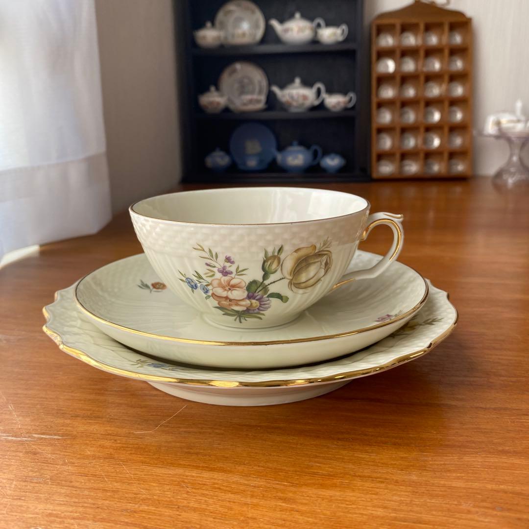 ロイヤルコペンハーゲン フリセンボー　カップ　ソーサー　プレート　トリオ　1客