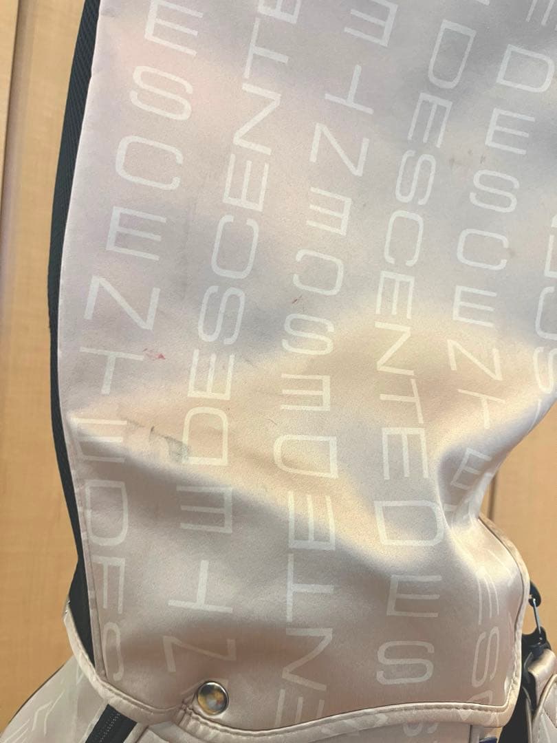 DESCENTE キャディバッグ ベージュ