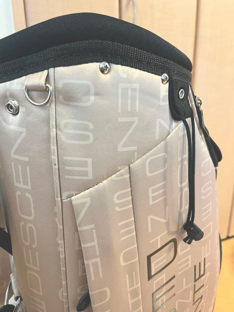 DESCENTE キャディバッグ ベージュ