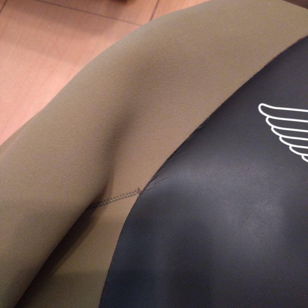 RASH タッパー ブラック/オリーブ 美品ほぼ新品