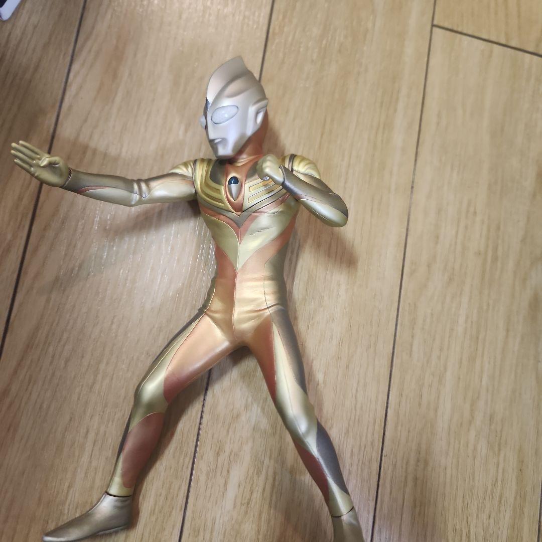 大怪獣シリーズ グリッターティガ エクスプラス