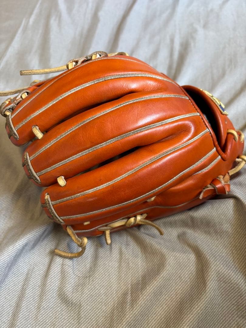 Wilson 硬式内野手用グローブ