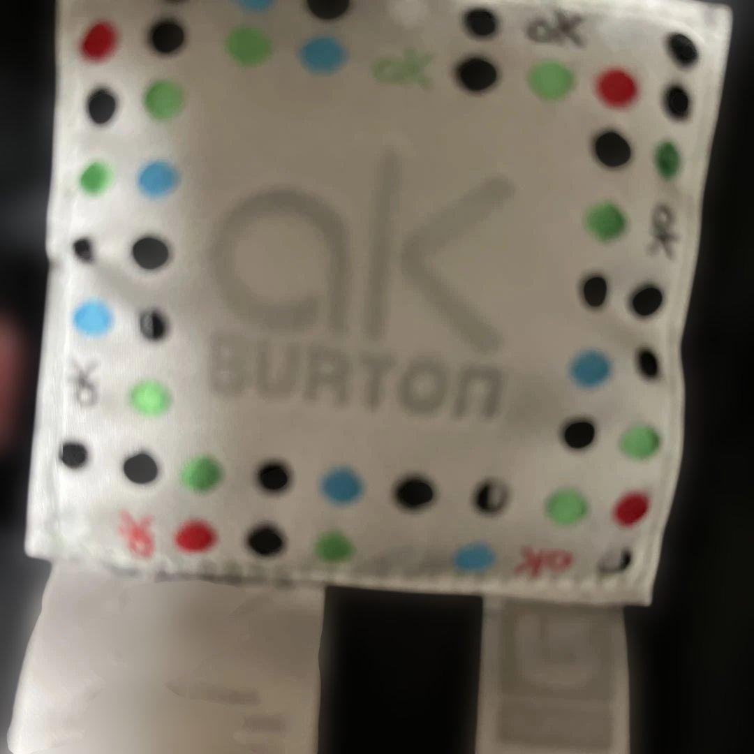 未使用に近いバートンダウンスノボー