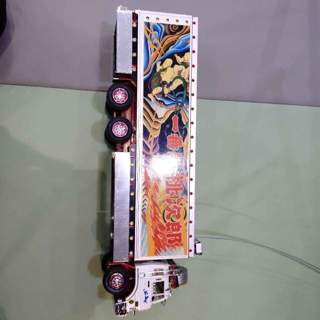 BANDAI 1/32 RCトラック　トラック野郎　突撃一番星