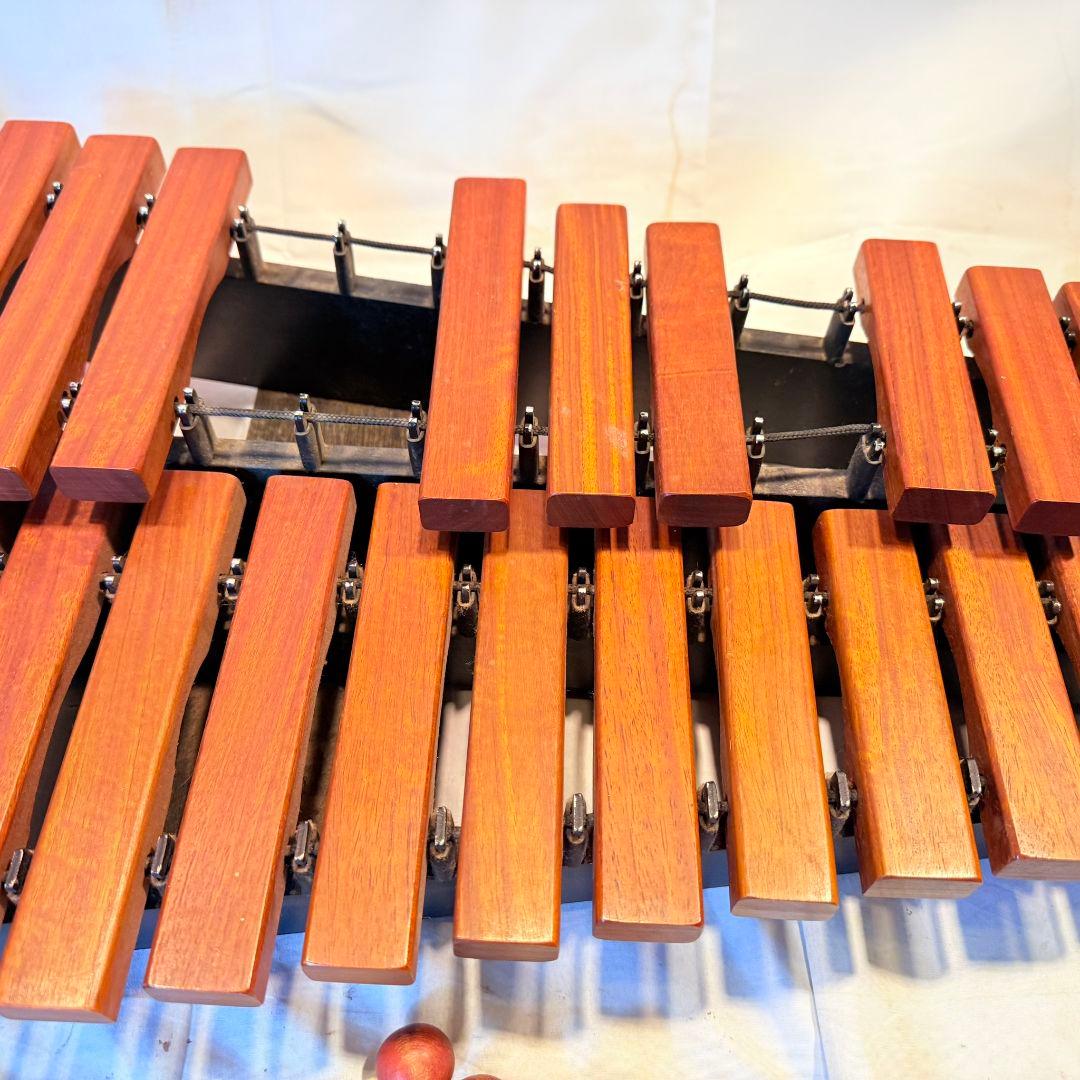 KOROGI 木製　木琴　シロフォン　コオロギ　卓上木琴　マレット　4本付