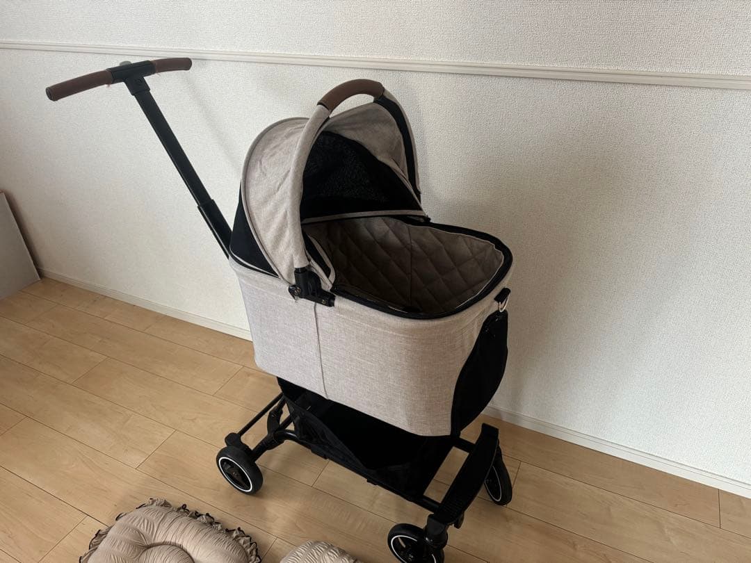 AIRBUGGY FITTシリーズ 【WIZ ベージュ】