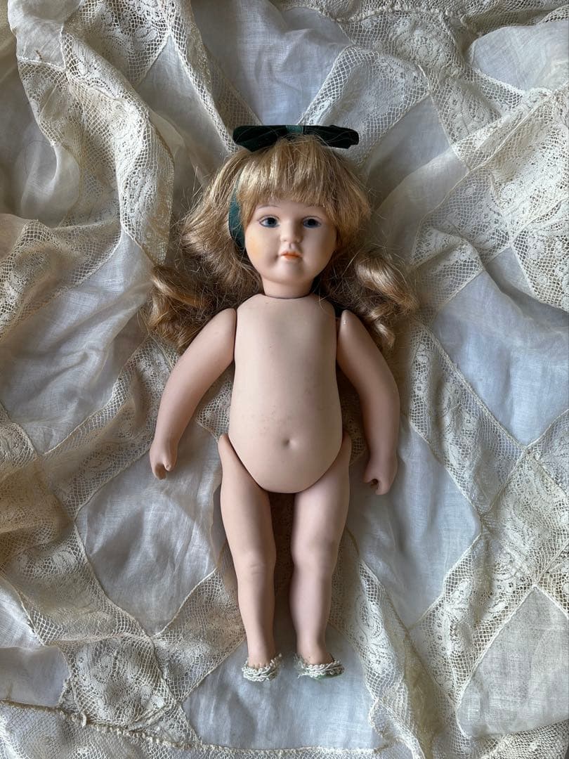 ◆フランスアンティーク陶器ビスクドール、中世ドレス、レースフリルブルーアイ金髪