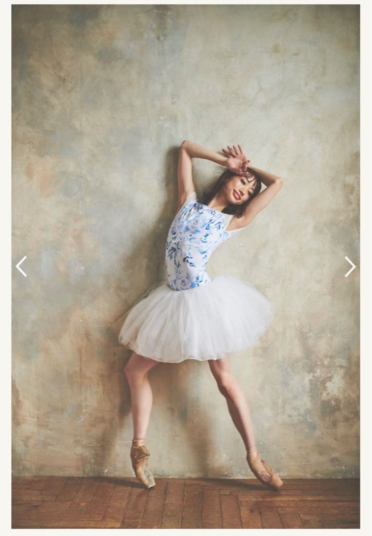 スティナ　レオタード、Mサイズ