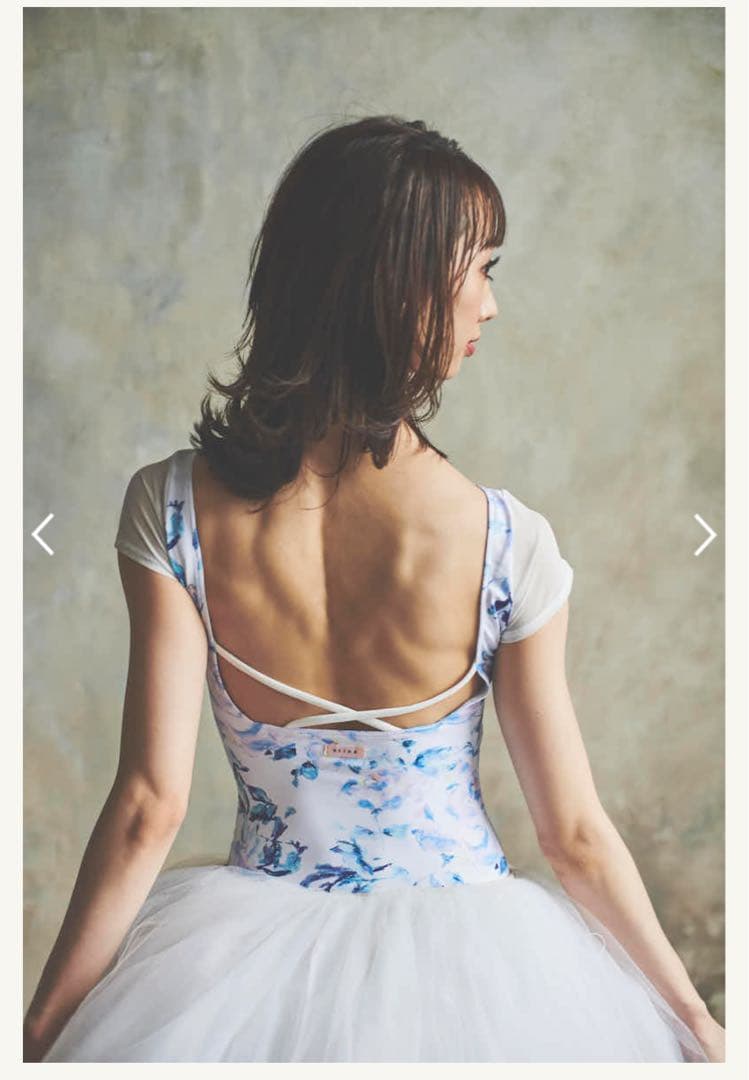 スティナ　レオタード、Mサイズ