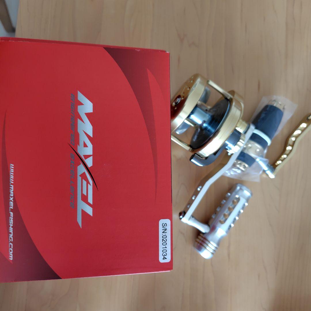 泳がせ両軸受けリール