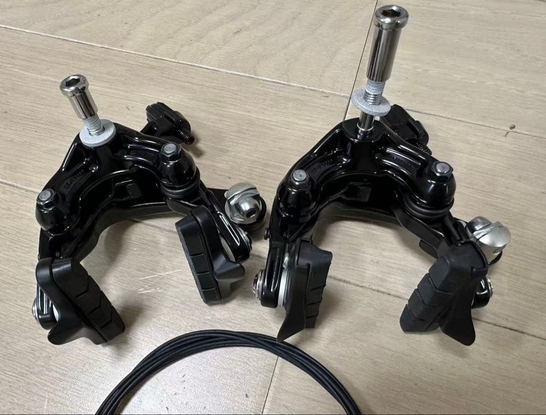 SHIMANO R7000ブレーキキャリパー 新品